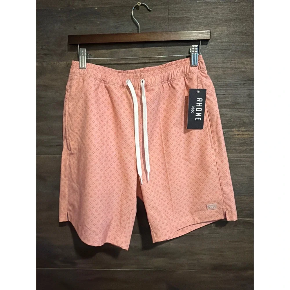 Rhone Mens Active Shorts Coral Pink Geometric Pattern Lined Size S 102011